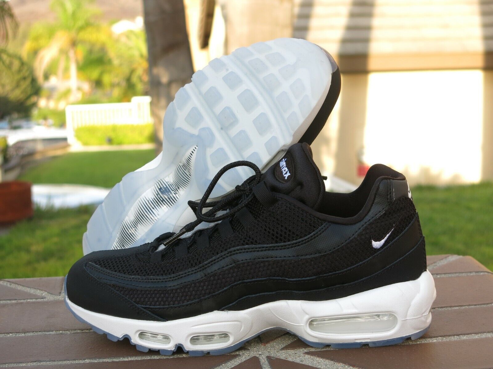 Nike Air Max 95 Essential Men’s Running, Cross Training Sneakers 749766-040 Nike Air Max 95 Essential Men’s Running, Cross Training Sneakers 749766-040