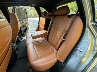 image 7 of interior