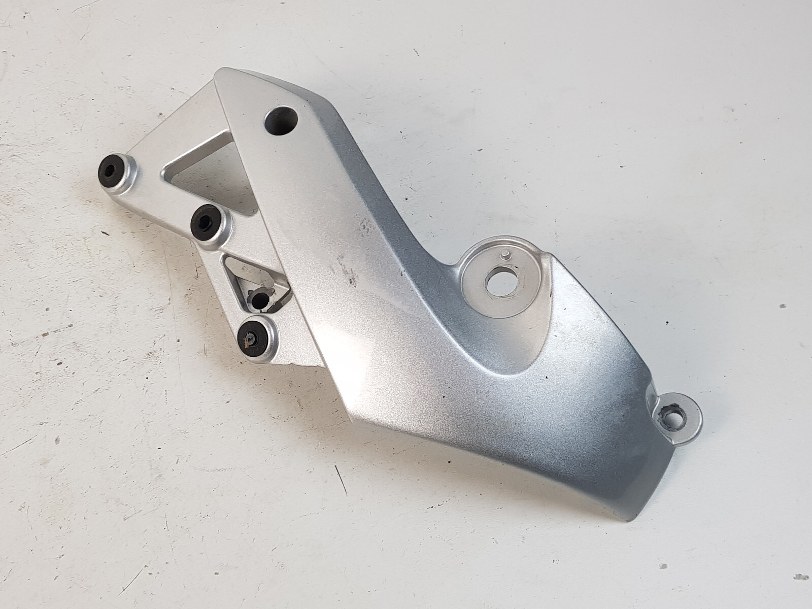 Supporto Sinistro Faro Anteriore YAMAHA BT 1100 BULLDOG 2002 - 2006