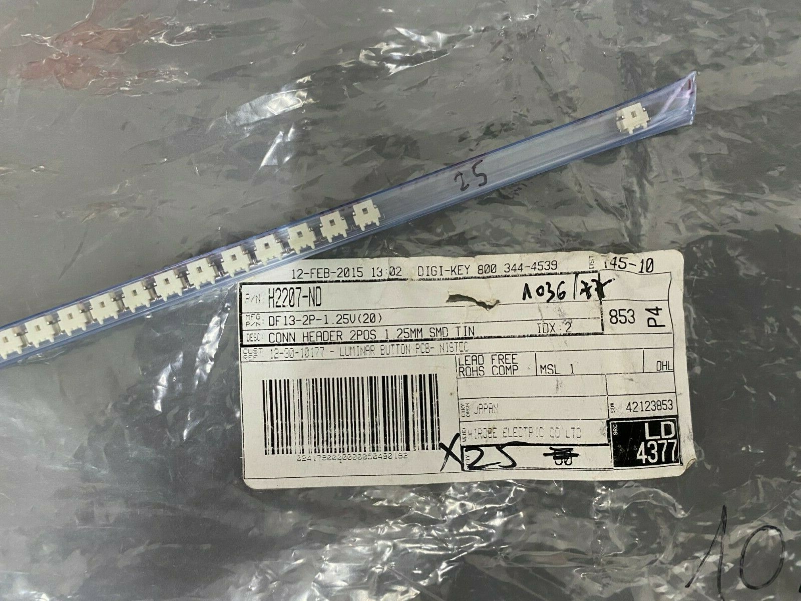 Hirose Akiko～　0202 DF13-2P-1.25V(20) - Hirose - 25 pcs - Connector HEADER SMD