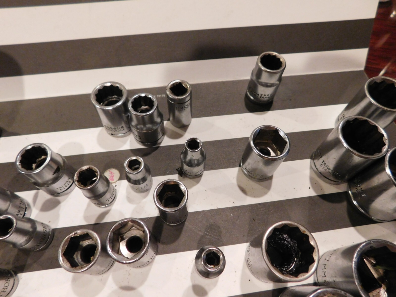 Vintage Thorsen Usa 3/8" & 1/4" Drive Metric Sae 40pc Socket Set 4mm