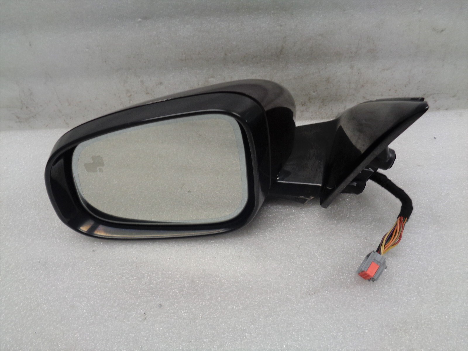 2010-2015 Jaguar XJ Front Left Side Mirror Door Rear View