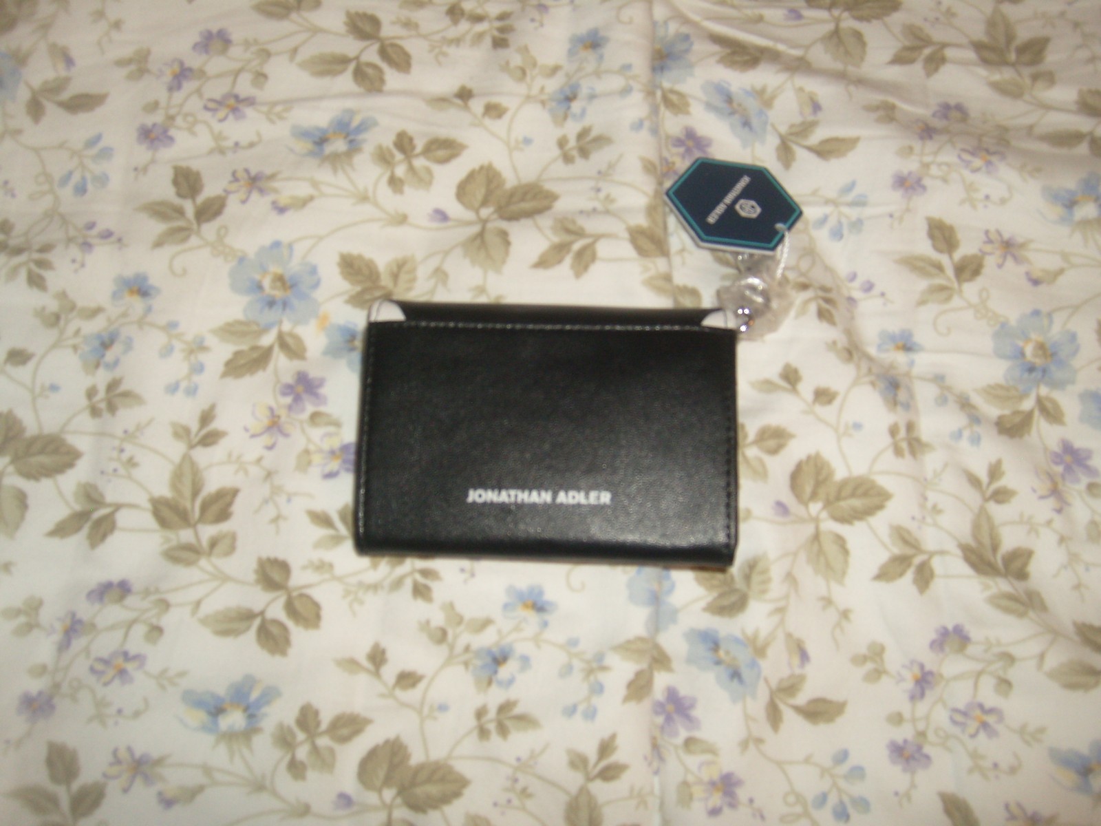 NWT Lot of 4 Wallets by Guess, Jonathan Adler, & XOXO Retail $236 Free Shipping