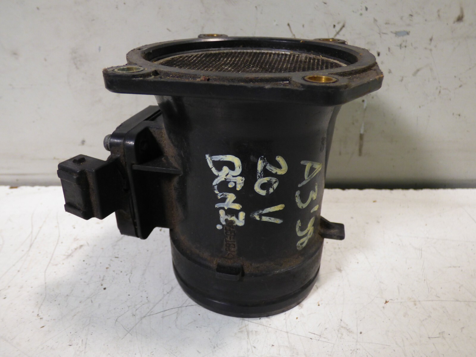 Debimetro misuratore massa aria AUDI SKODA VOLKSWAGEN 058133471 (2002)