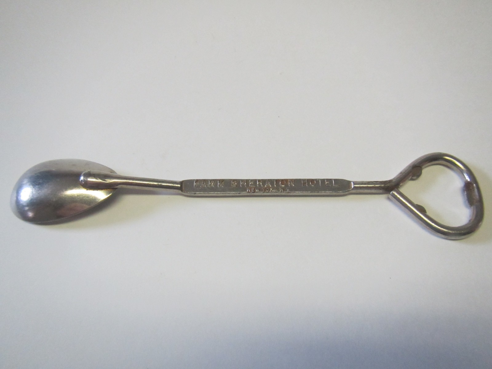 VINTAGE PARK SHERATON HOTEL NEW YORK CITY NY BARWARE LOUNGE SPOON BOTTLE OPENER