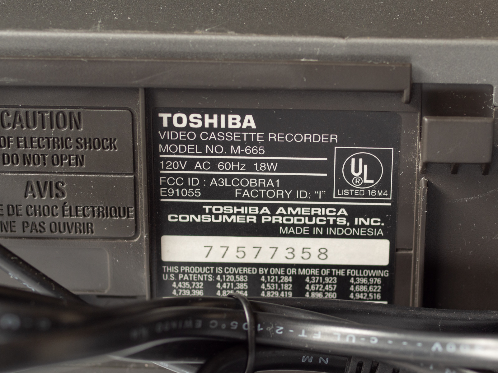 Toshiba M-665 Video Cassette Recorder no Remote Working cosmetic damage on face