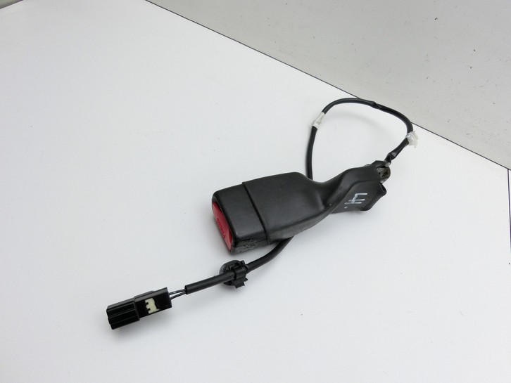 Mitsubishi Outlander III 15-18 Gurtschloss Links Hinten Mitsubishi Outlander III 15-18 25.10.2012 7000D541XA gebraucht Vorschau 2