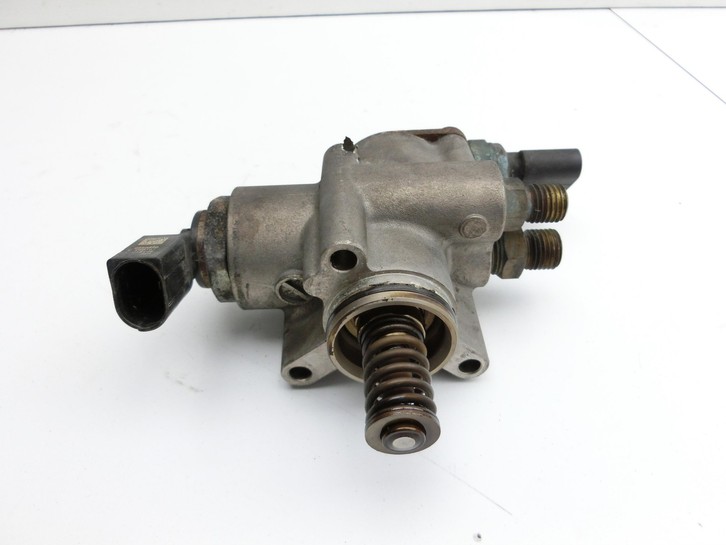 Audi A6 4F C6 05-09 3.2 188KW Einspritzpumpe Hochdruckpumpe Benzinpumpe Audi A6 4F C6 05-09 09.03.2004 gebraucht Vorschau 3