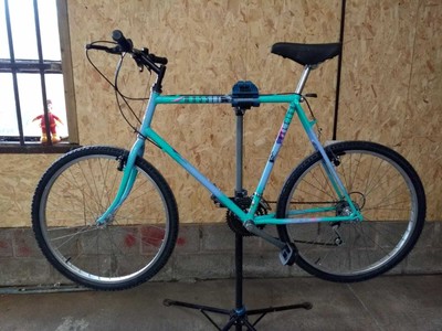 Raleigh Massif XL 23in frame Vintage Retro Mountain Bike Professionally Restored