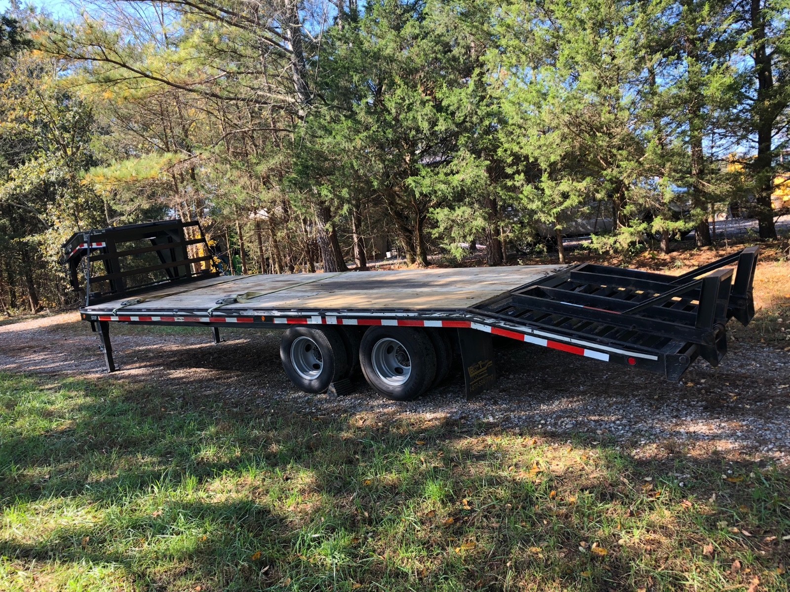 2016 Better Built 20k deckover gooseneck trailer - 20'+5' dovetail