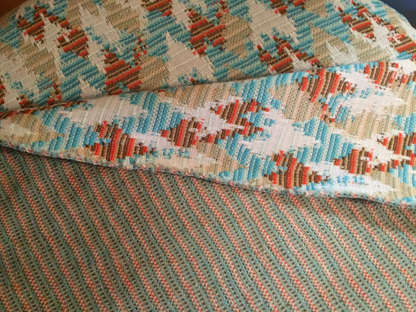 Vintage GENUINE DOUBLE POLYESTER FABRIC~AQUA BLUE ORANGE ZIG ZAG~64
