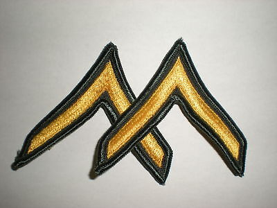 US ARMY PRIVATE RANK E-2 - ARMY GREEN -1 PAIR