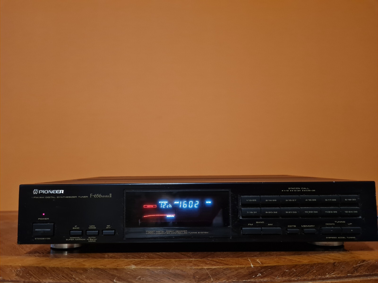 Pioneerステレオ PIONEER F-656 Mark II 2 FM AM Digital Syntheziser Tuner High