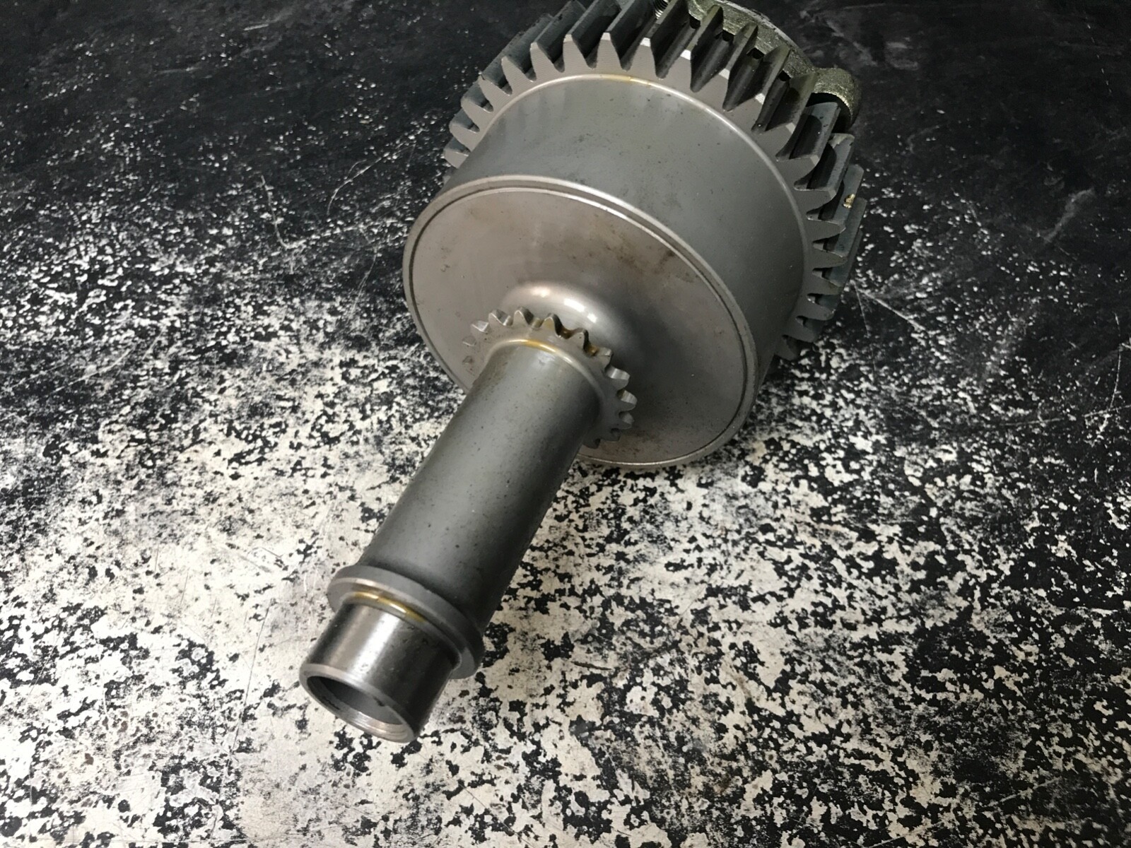 Актуатор раздатки prado 95. Вал выходной редуктора поворота у3515. Редуктор рпч-6. Реверс редуктор 3д12. 009 для башенных кранов.