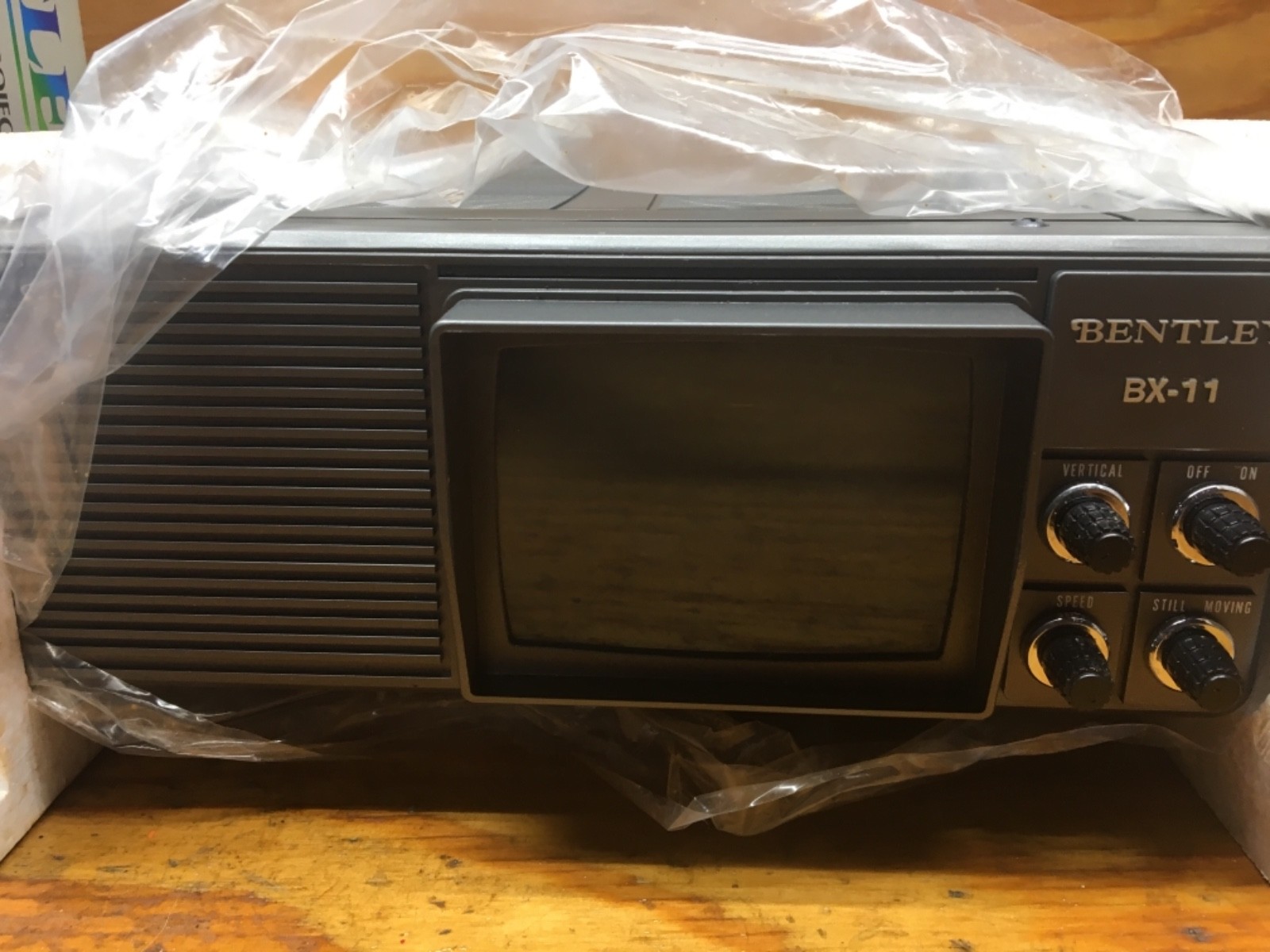 Bentley BX-11 Super 8 Home Movie Projector New - Never Used