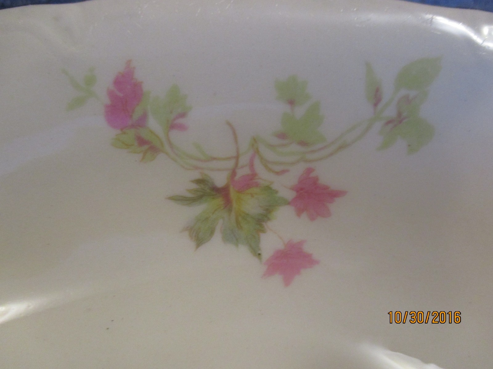 VINTAGE Homer Laughlin 