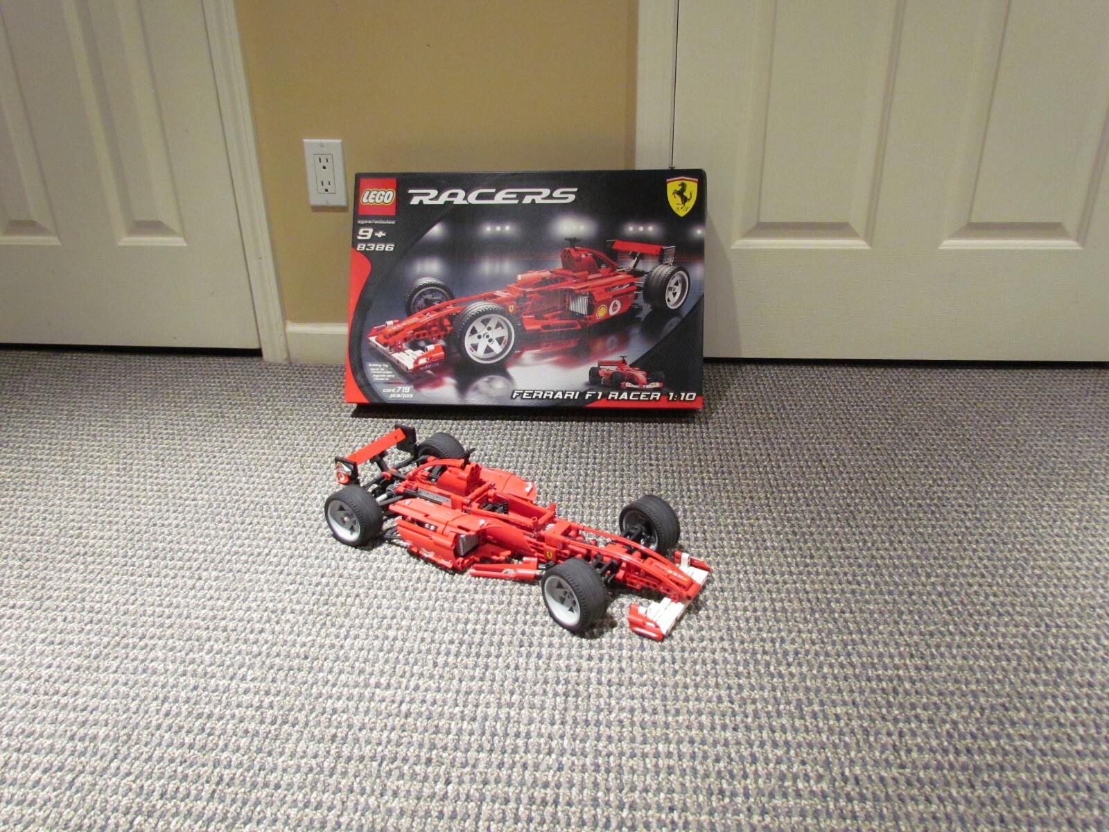 LEGO RACERS 9+8986 FERRARI F1 RACER1:10