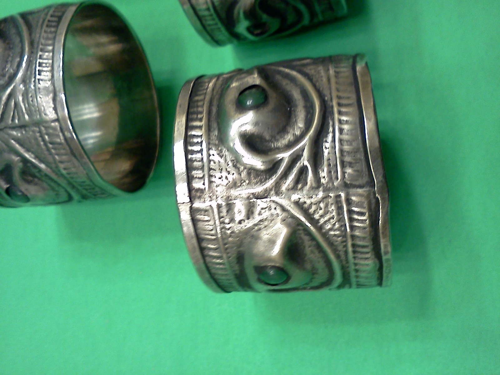 RARE ANTIQUE ART NOUVEAU NAPKIN RINGS With Green Stones Silver or Silverplated
