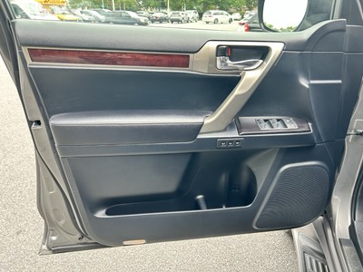image 10 of interior