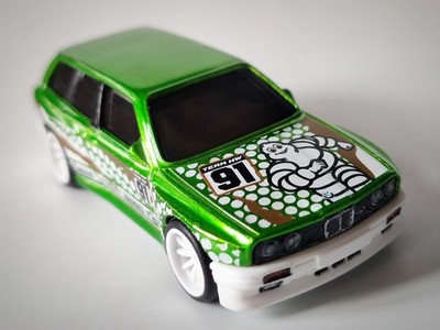Hotwheels 2025 Super Treasure Hunt STH # BMW M3 Wagon , Un