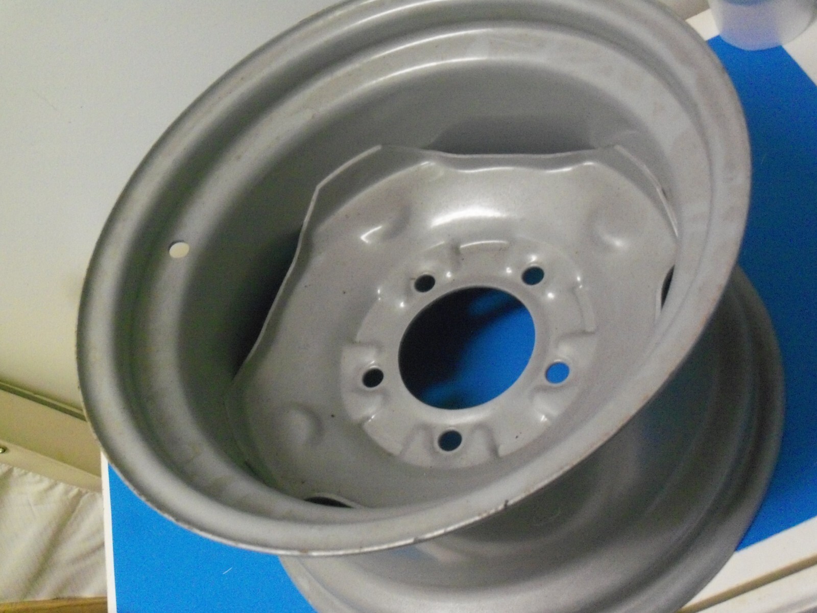 NEW Husqvarna LGT 2654 Lawn Tractor RIM WHEEL ASSY 532401782 NEW Husqvarna LGT 2654 Lawn Tractor RIM WHEEL ASSY 532401782