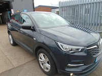 2018 Vauxhall Grandland X 1.2 Turbo SE 5dr HATCHBACK Petrol Manual
