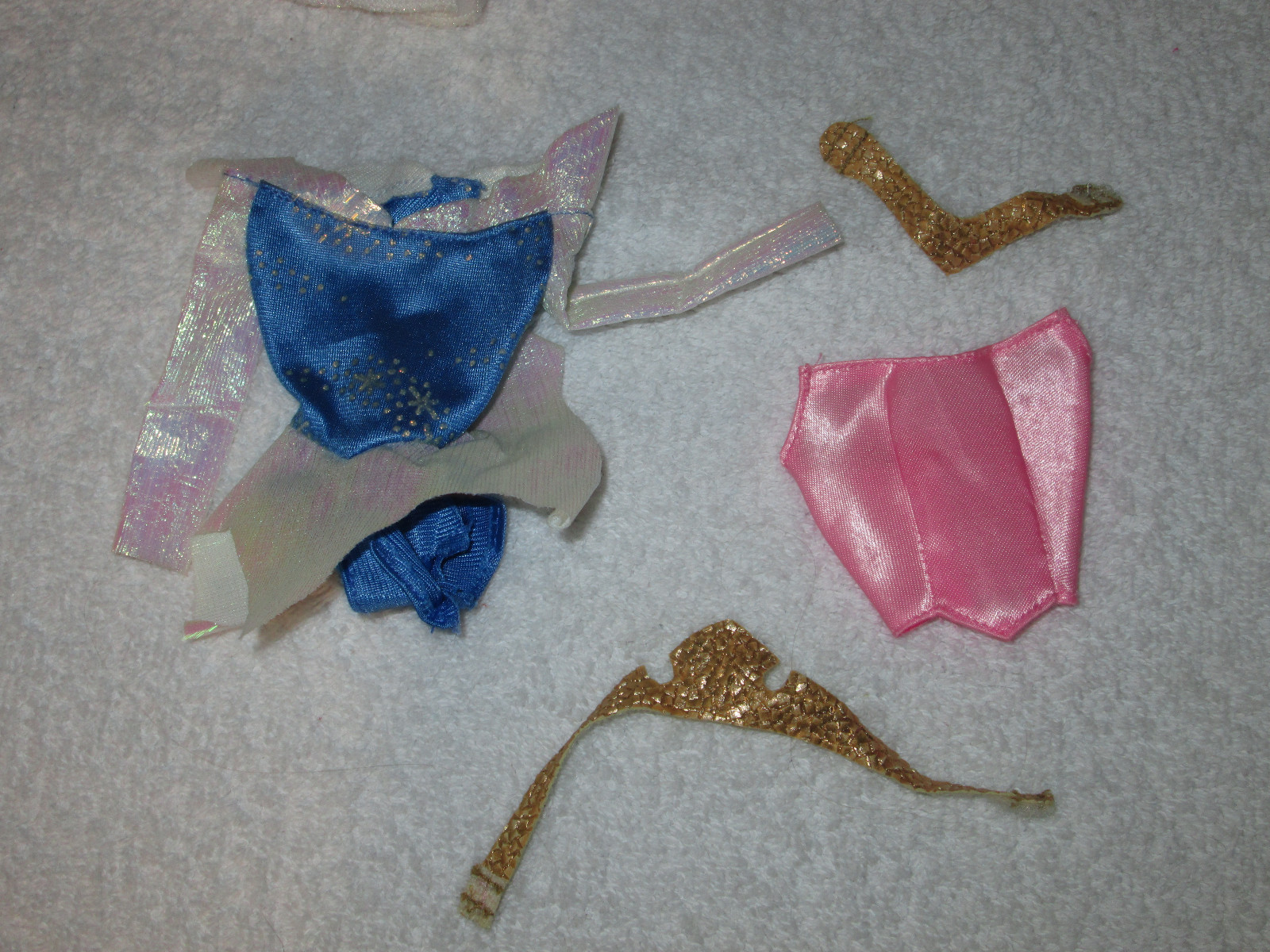 Vintage 1991 Disney Classics SLEEPING BEAUTY COMPLETE OUTFIT Aurora Mattel