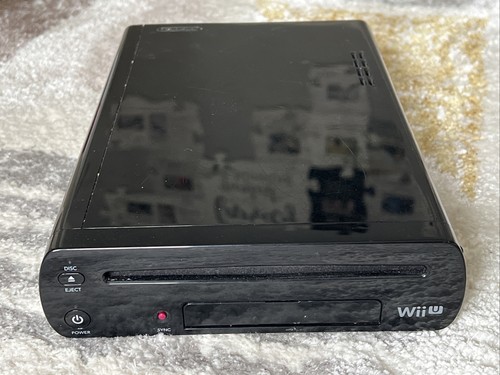 Wii U - Wii u本体 32GB WUP-101 01 Nintendo Wii U 32GB WUP-101(01)/010 Console/Gamepad Black