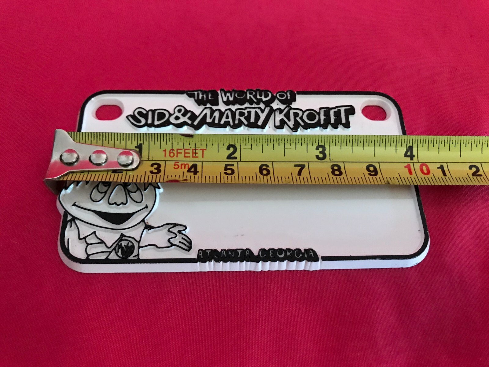 Vintage The World of Sid & Marty Krofft Atlanta H.R. Pufnstuf Badge 70s Souvenir