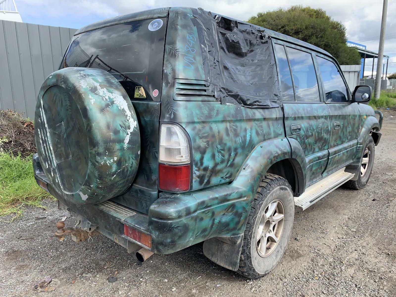 Toyota Prado Radiator KZJ95 07/1996-01/2003 - thumbnail 5