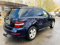 2009 Mercedes-Benz Ml300 CDI B/E SE TIP 4x4 Diesel Automatic