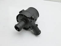 VW Touran II 5T 15-24 TDI 1,6 81KW Umwelzpumpe Heizung Pumpe VW Touran II 5T 15-24 14.12.2015 5Q0965561B gebraucht Vorschau 2