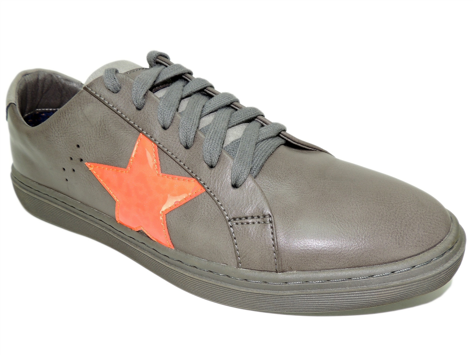 Steve Madden Men's Danger Star Lace-Up Sneaker Grey Size 7.5