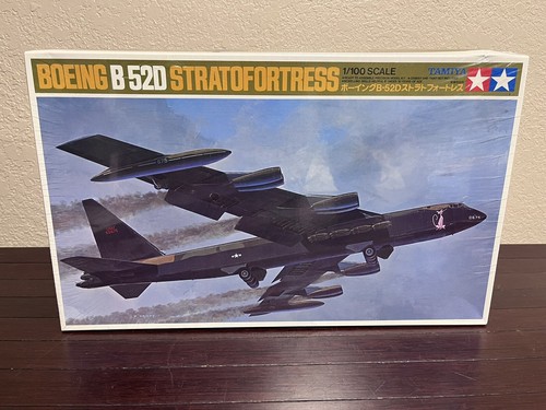 Tamiya 1/100 Boeing B-52D Stratofortress | eBay