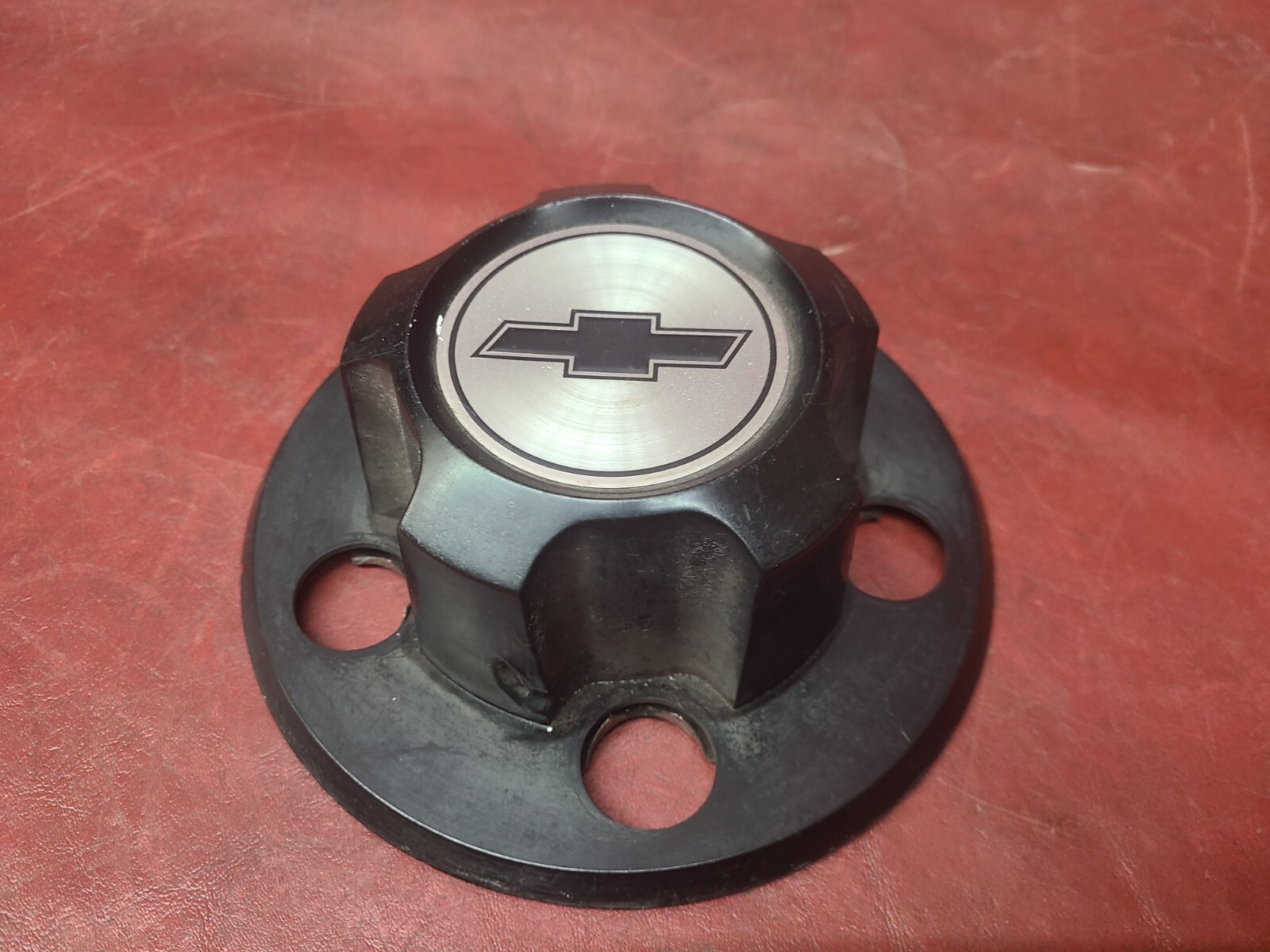✨Komimin 2✨ 1985-1995 Chevy Astro 15594372 Factory OEM Wheel Center Rim