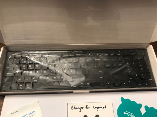 Jelly Comb slim, Multi-Device, Bluetooth, Wireless Full Keyboard, Charger, NEW