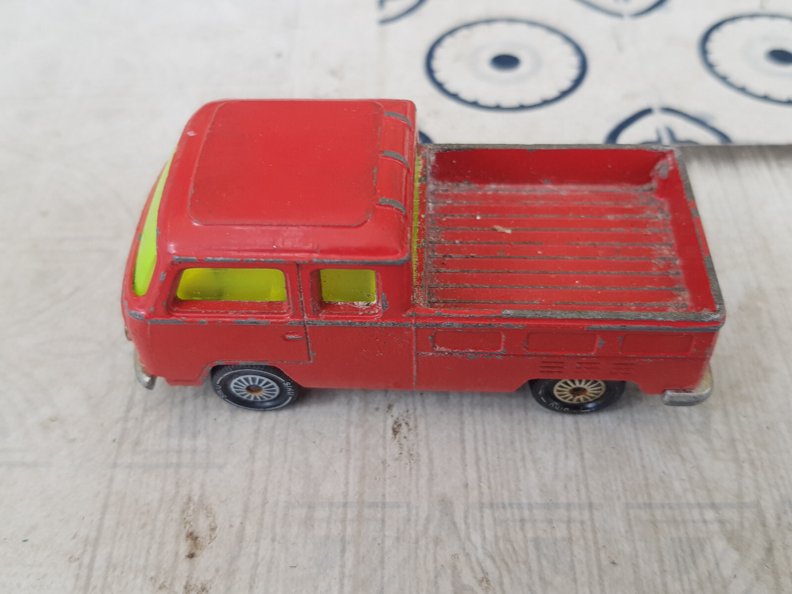 siku (ジク) No.1030 Pritschenwagen K-46: siku 1030 VW T2 Pritschenwagen rot | eBay