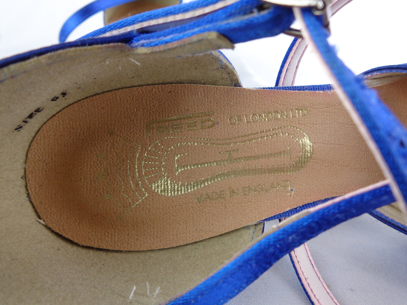 FREED OF LONDON ROYAL BLUE STRAP SHOES SIZE 6.5 ENGLAND 2.5