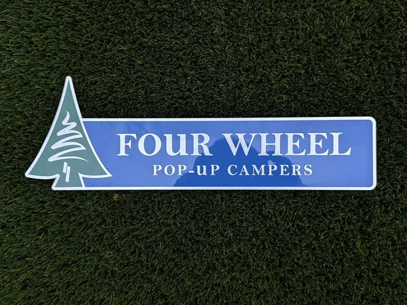 Four Wheel Camper Badge | Medium