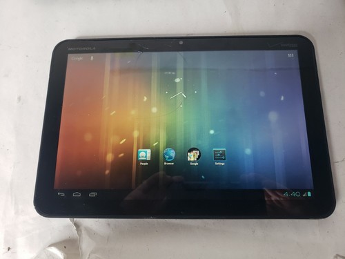 au MOTOROLA XOOM Wi-Fi TBi11M ジャンク ムスビー｜大黒屋□au XOOM Wi-Fi TBi11M MZ604 黒 中古美品 白