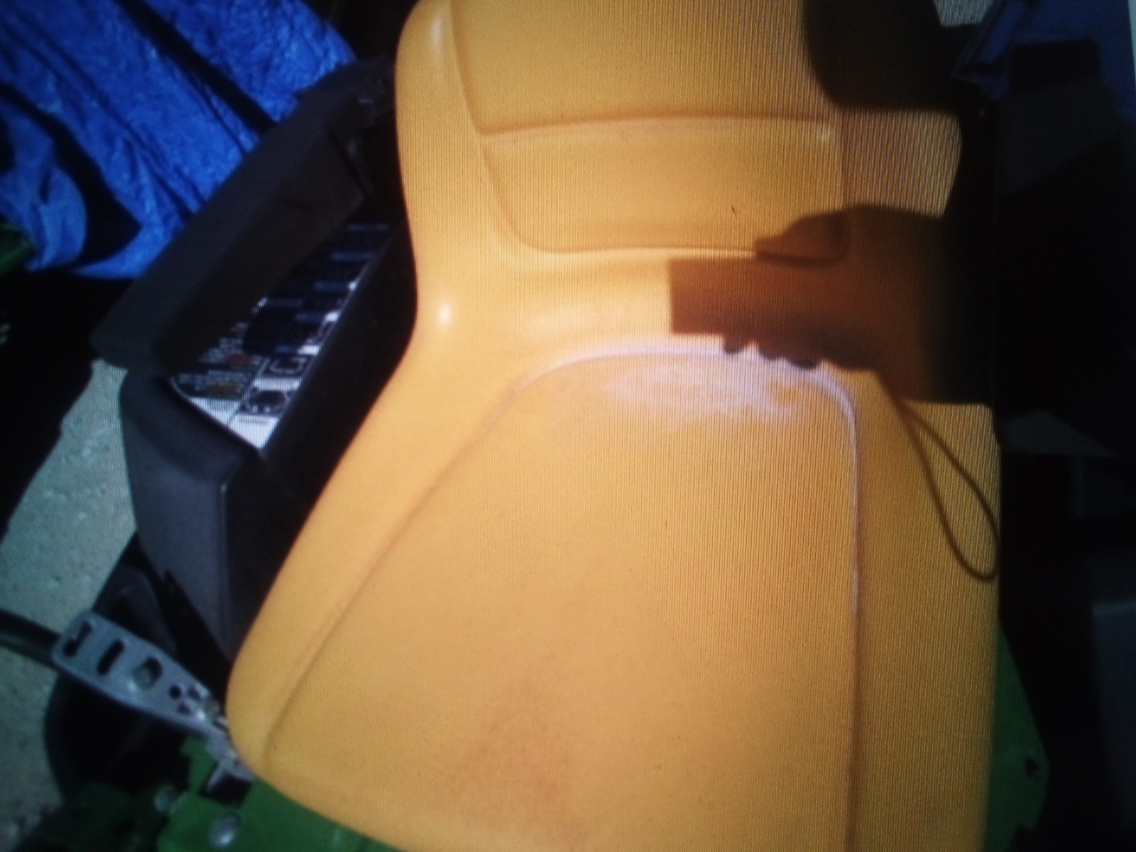2015 JOHN DEERE Z425 48