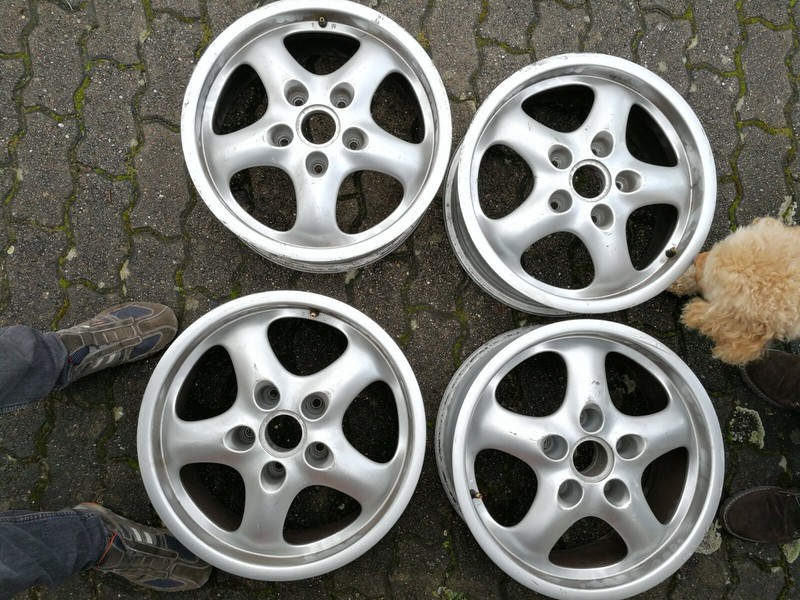 2 Original Porsche 993 Felgen 8j17 Et30 / 993 362 126 02