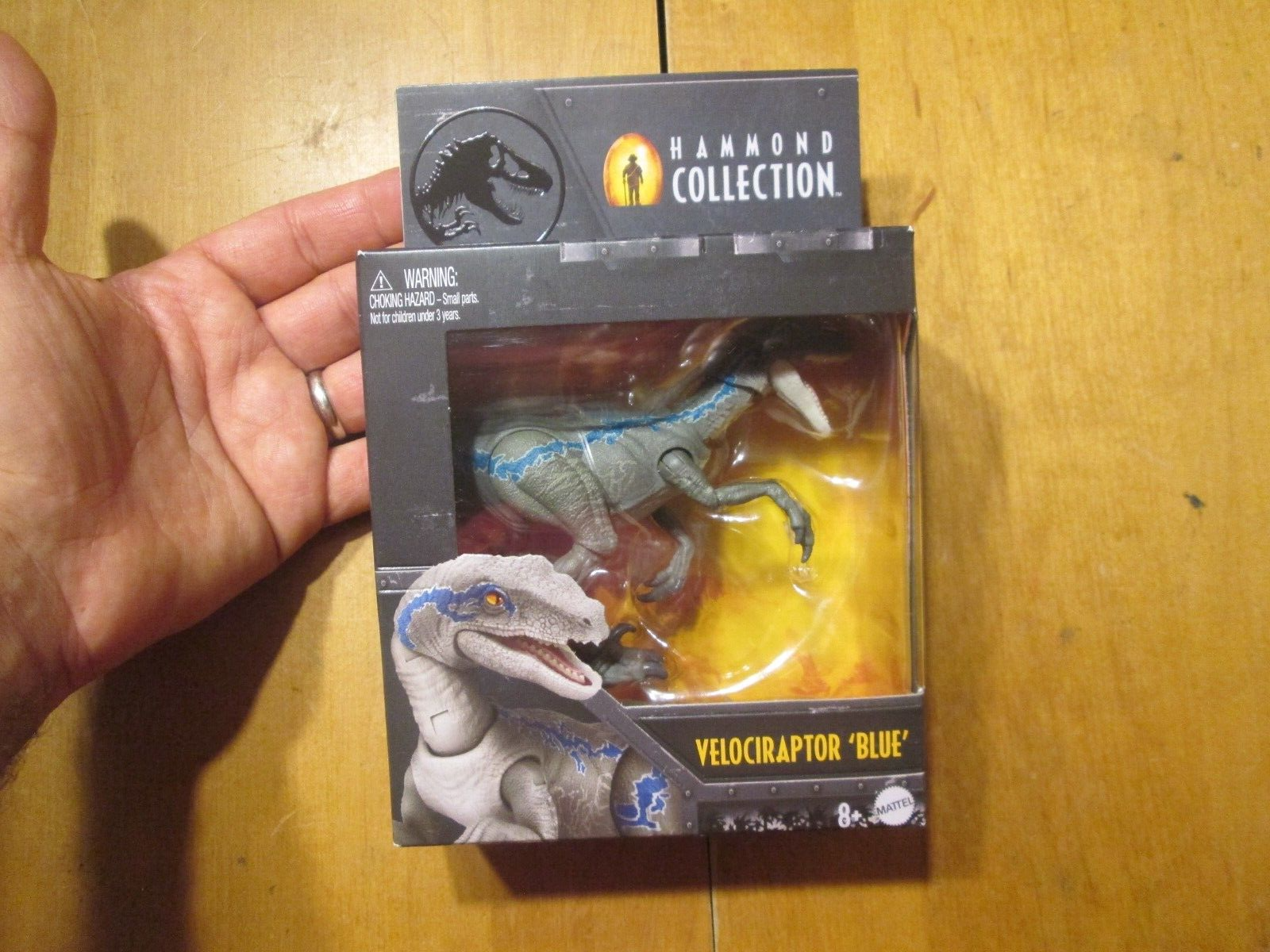 MATTEL　ハモンドコレクション　ブルー Amazon.co.jp: マテル ジュラシックワールド(JURASSIC WORLD