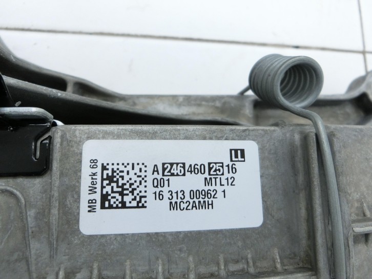 Mercedes CLA 180 C117 13-19 Höhenverstellung für Lenksäule  - Bild 3