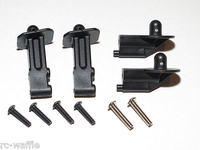 TLR04006 TEAM LOSI 1/8 8IGHT-T E 3.0 TRUGGY FRONT AND REAR BODY MOUNTS
