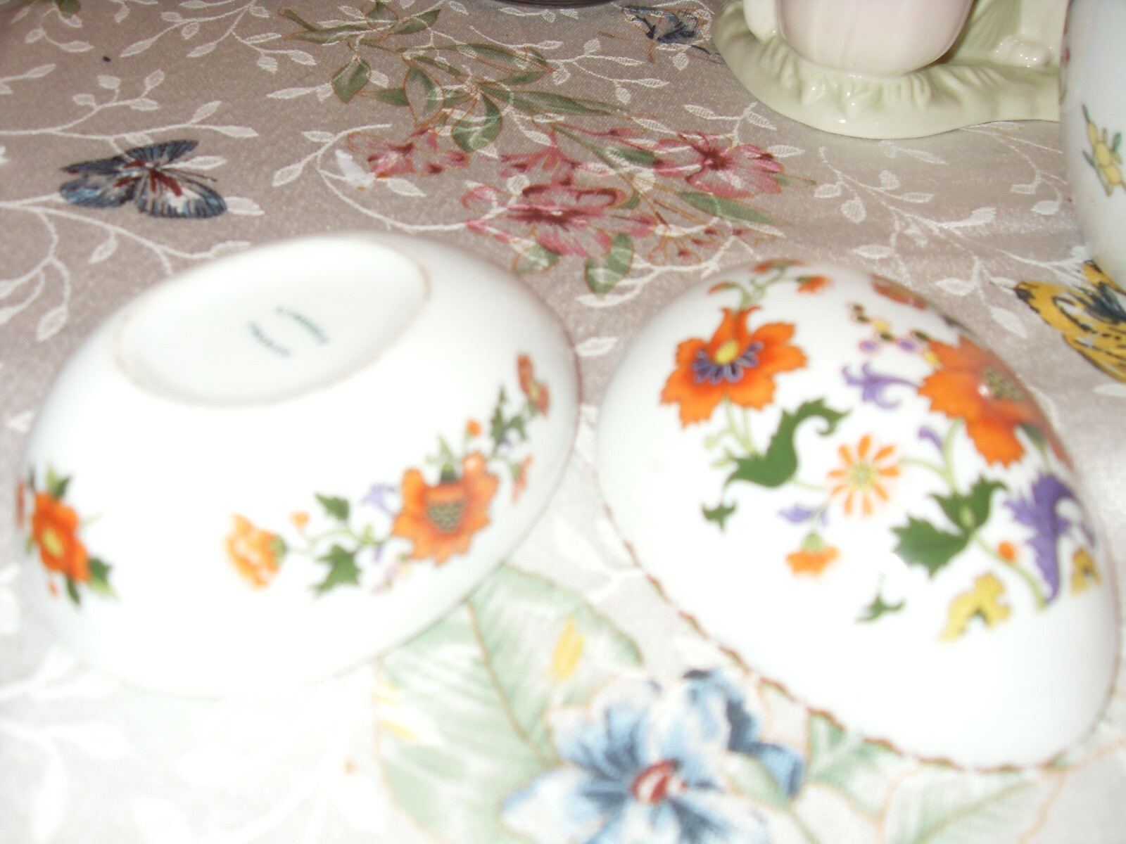 Limoges France egg 2 part with flowers