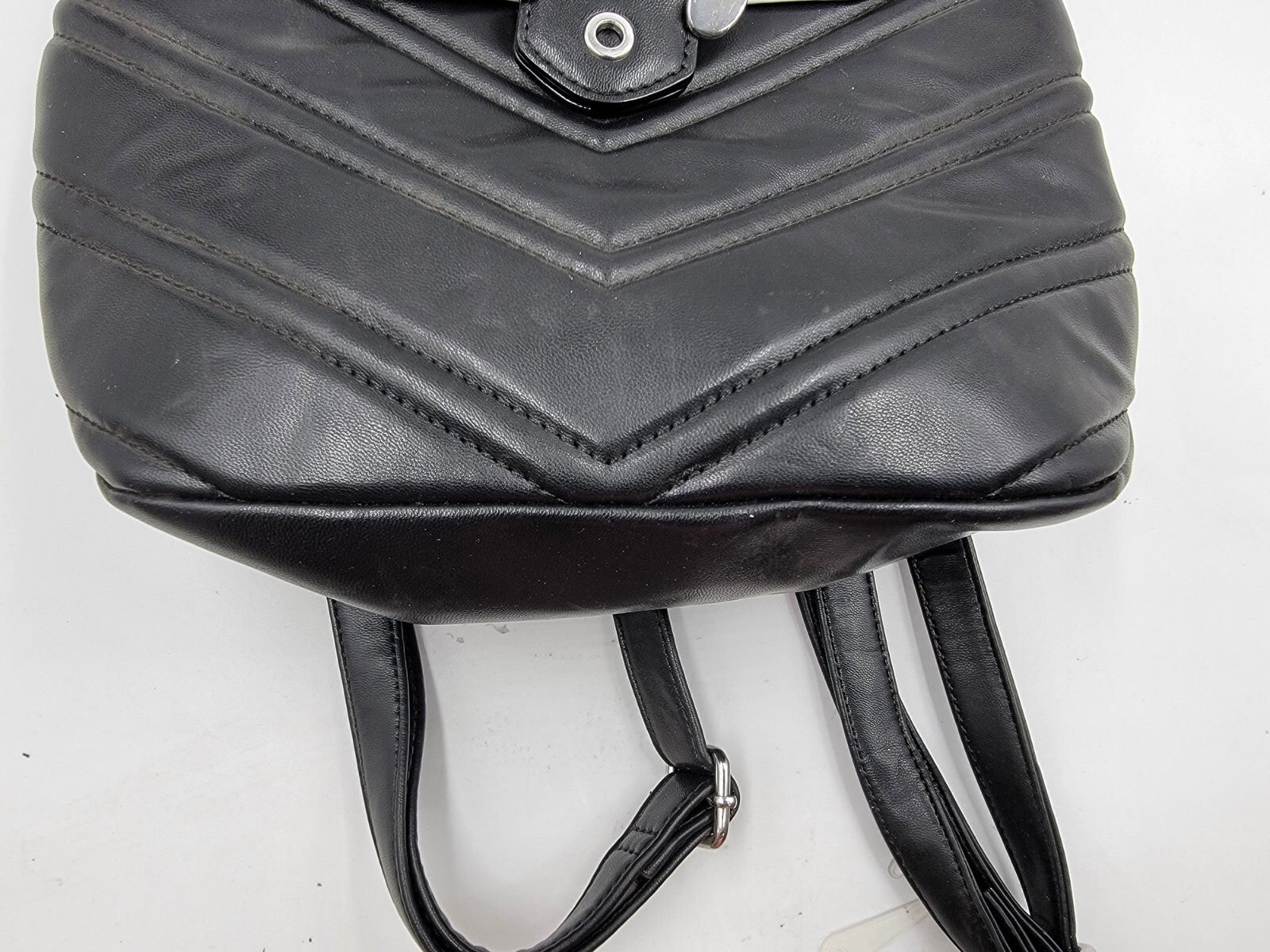 Circus by Sam Edelman Carmen Quilted Faux Leather Backpack Women's Black Solid - Picture 4 of 12