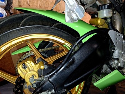 Pyramid Hugger Fender Mudguard Gloss Green Kawasaki ZX6-R 636 2005