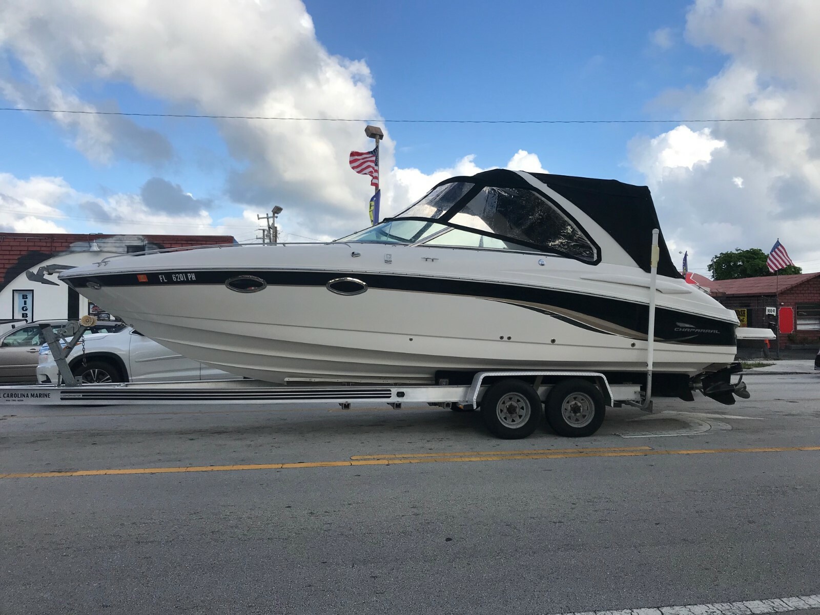 Saltwater Sport Cruiser 2003 Chaparral 285 SSI Sport Boat