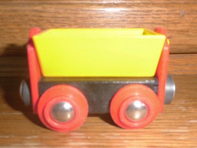  Brio Kippwagen,gelb,Zubehör Holzeisenbahn